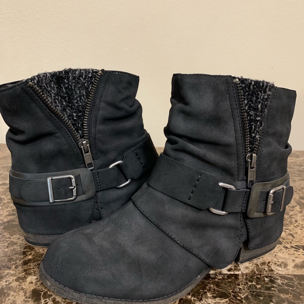 Booties - Picture 5 of 5